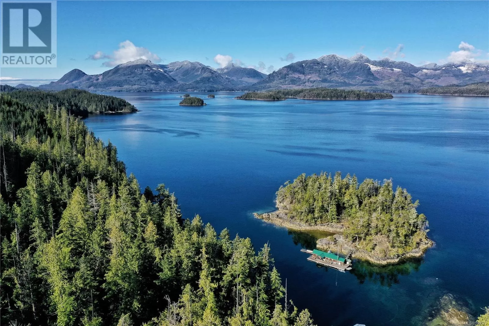 Floathome for rent: 0 Bligh Island, Nootka Island, British Columbia V0P 2A0