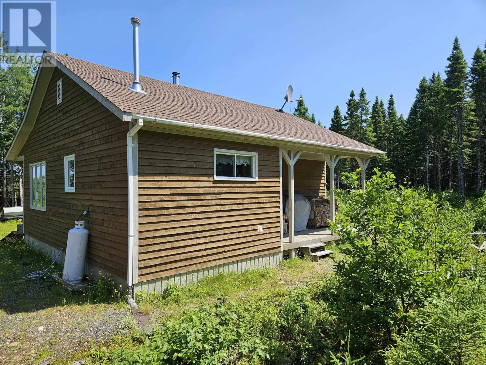 Recreational for rent: 0 Rodney Pond Resource Road, Rodney Pond, Newfoundland & Labrador A0G 1T0