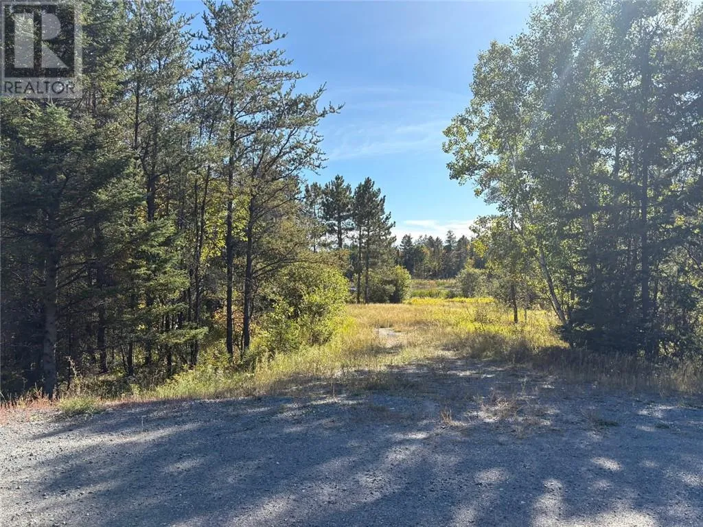 00 Con 5 Lot 7 Highway 17 East, Markstay-Warren, Ontario P0M 3C0