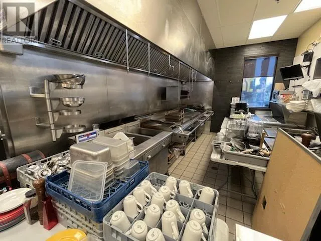 0000 Confidential, Sechelt, British Columbia V0V 0V0