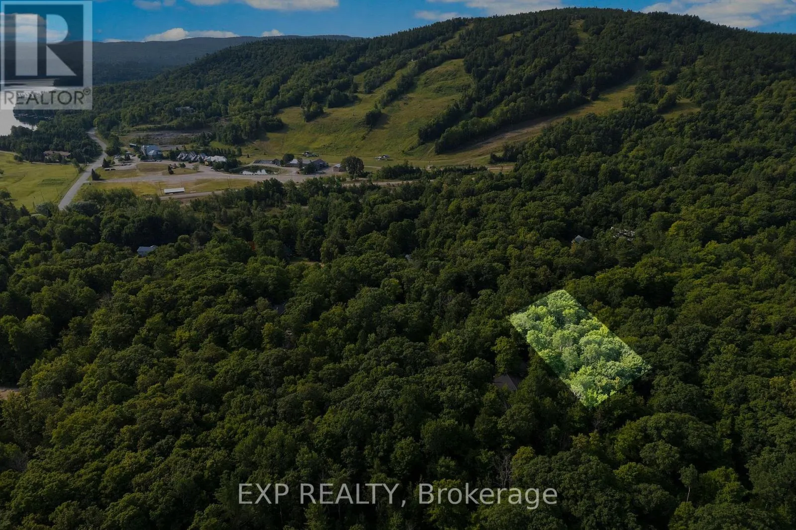 005 Crestview Drive, Greater Madawaska, Ontario K0J 1H0