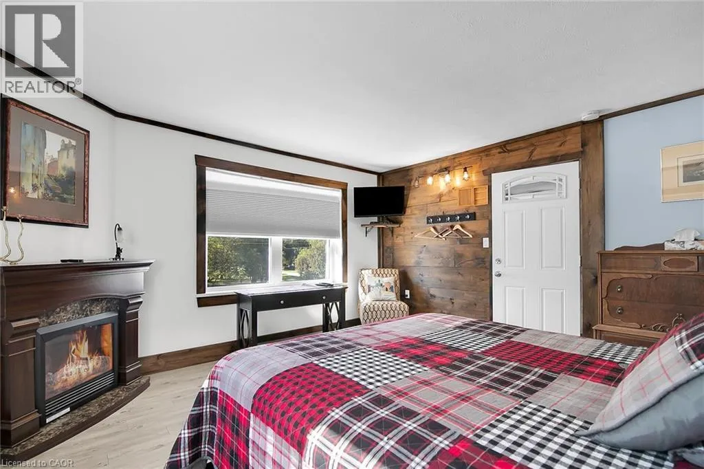 015193 Grey Bruce Townline, Scone, Ontario N0G 1L0