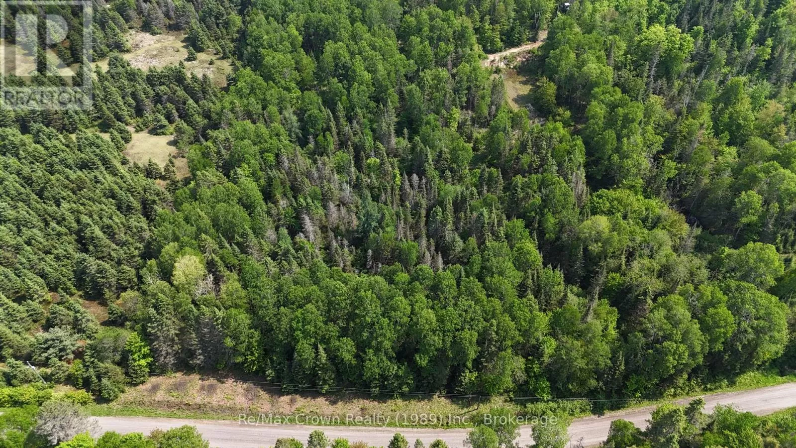 0b Barrett Road, Nipissing, Ontario P0H 1J0