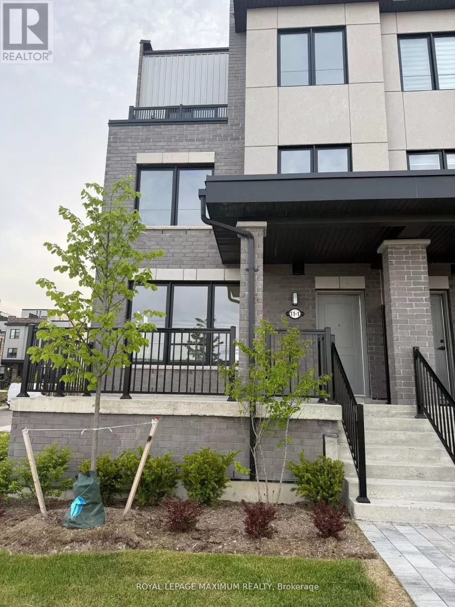 Row / Townhouse for rent: 1 - 11 Baynes Way N, Bradford West Gwillimbury, Ontario L3Z 4M1