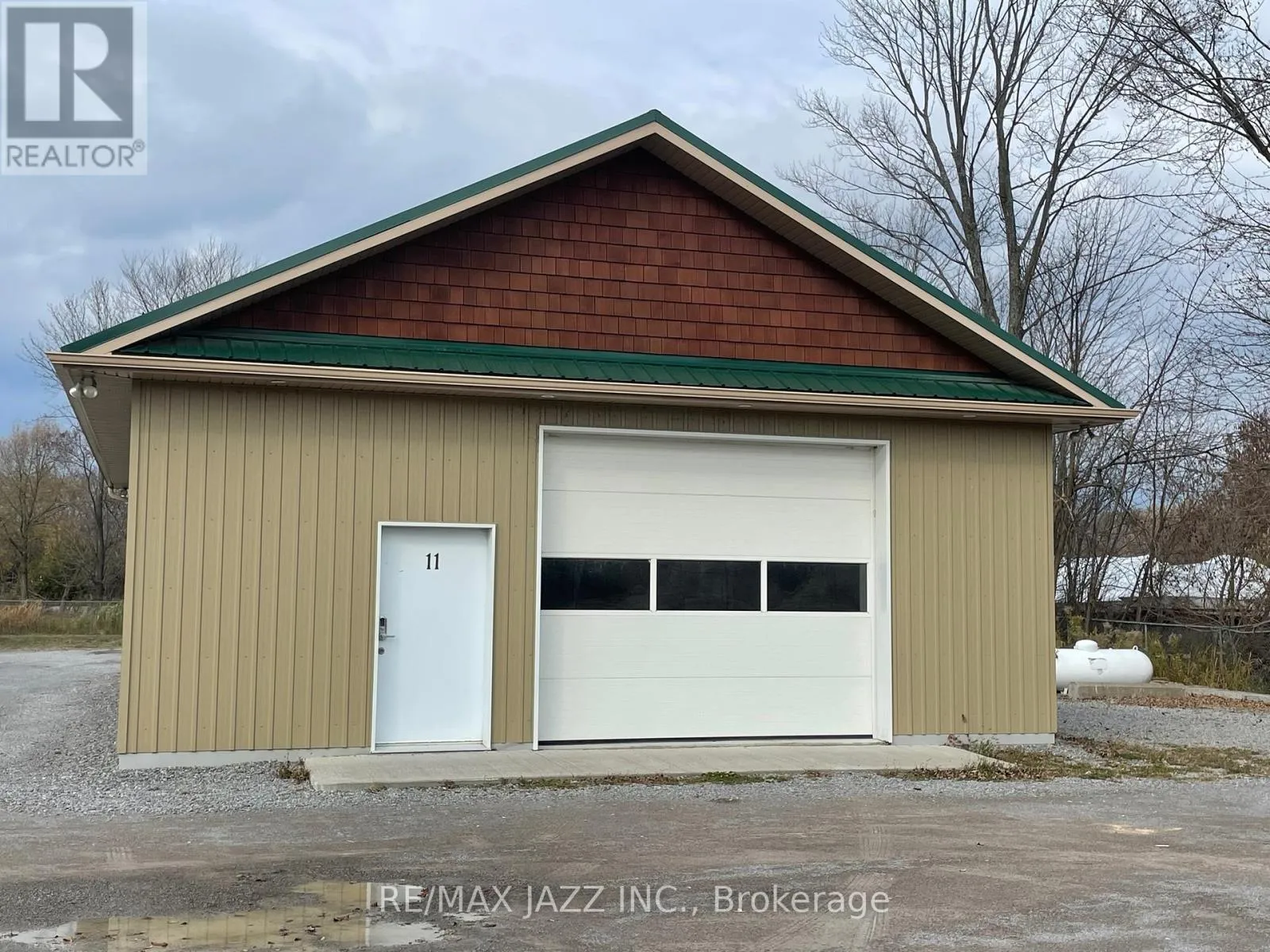 Warehouse for rent: 1 - 11 Wychwood Crescent, Kawartha Lakes, Ontario K0M 1N0