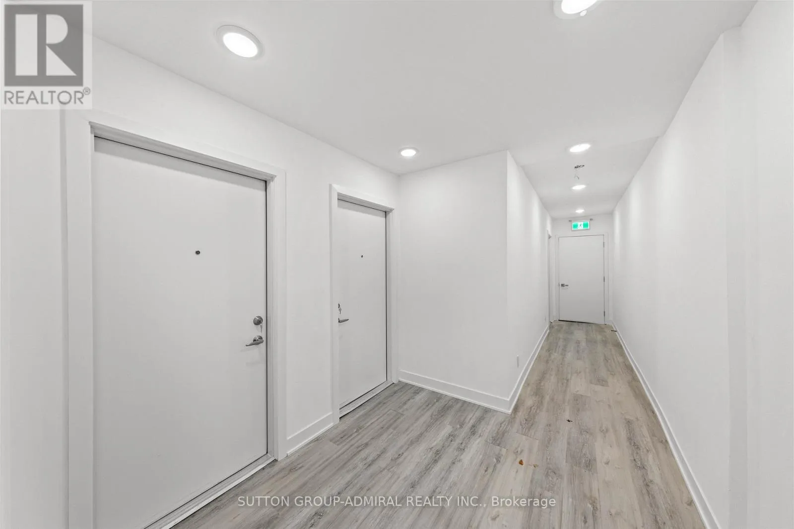 Other for rent: 1 - 1305 St Clair Avenue W, Toronto, Ontario M6E 1C2