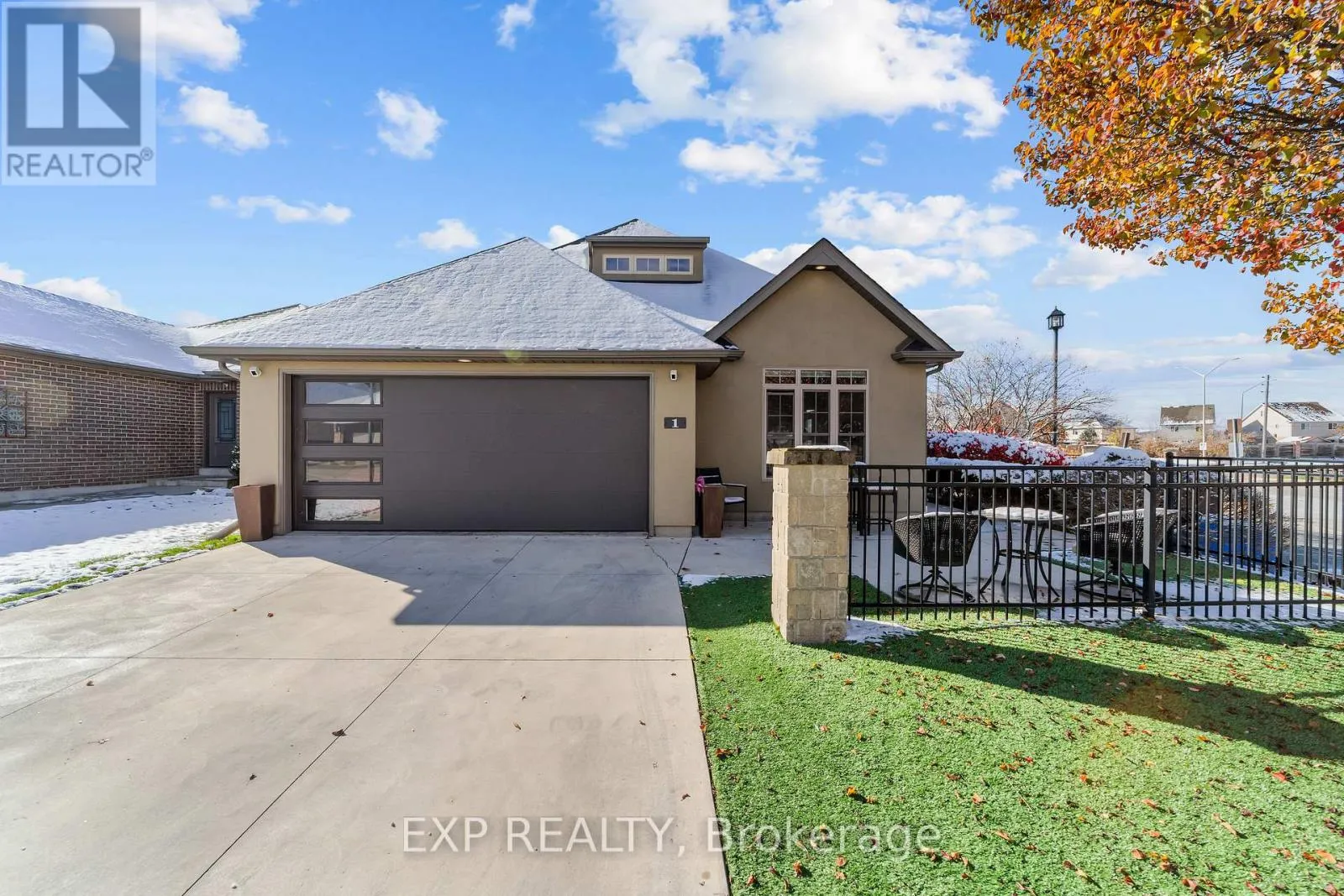 House for rent: 1 - 1430 Highbury Avenue N, London East, Ontario N5Y 6M4