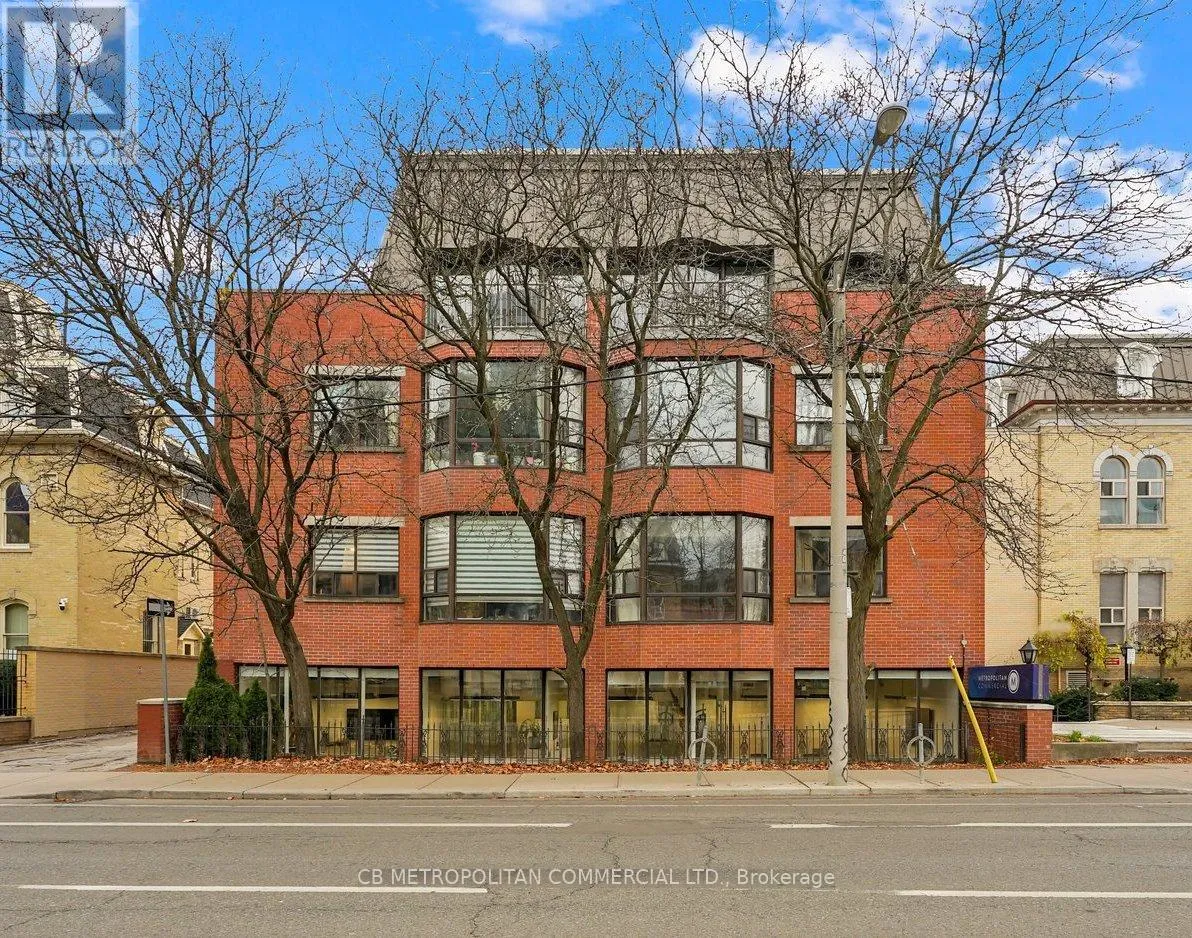 Offices for rent: 1 - 150 Beverley Street, Toronto, Ontario M5T 1Y5