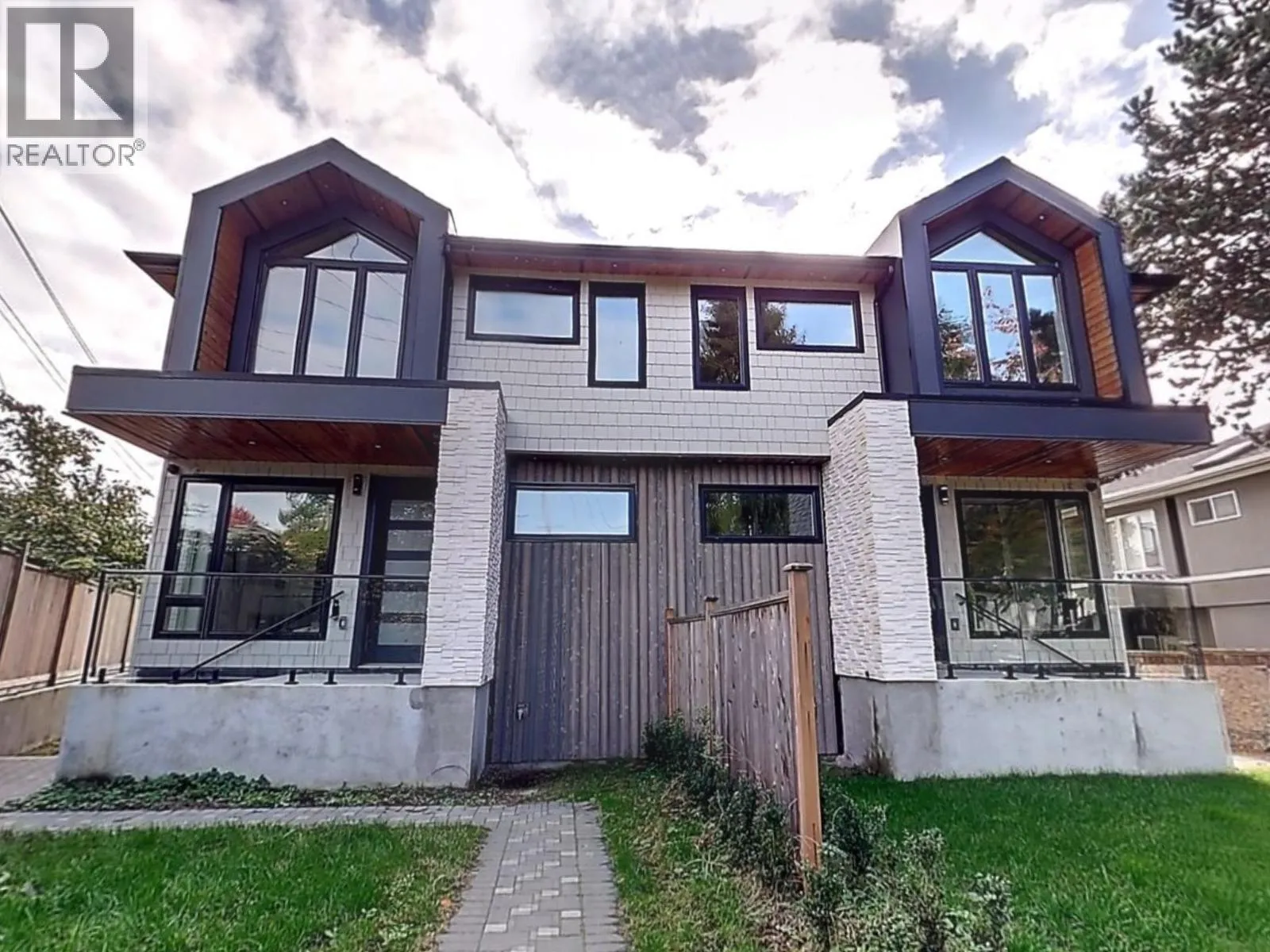 Duplex for rent: 1 1706 W 68th Avenue, Vancouver, British Columbia V6P 2V8