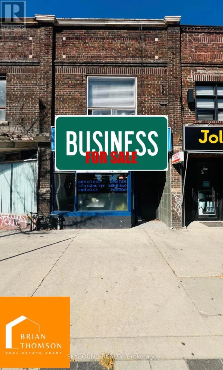 1 - 1772 St Clair Avenue W, Toronto, Ontario M6N 1J3