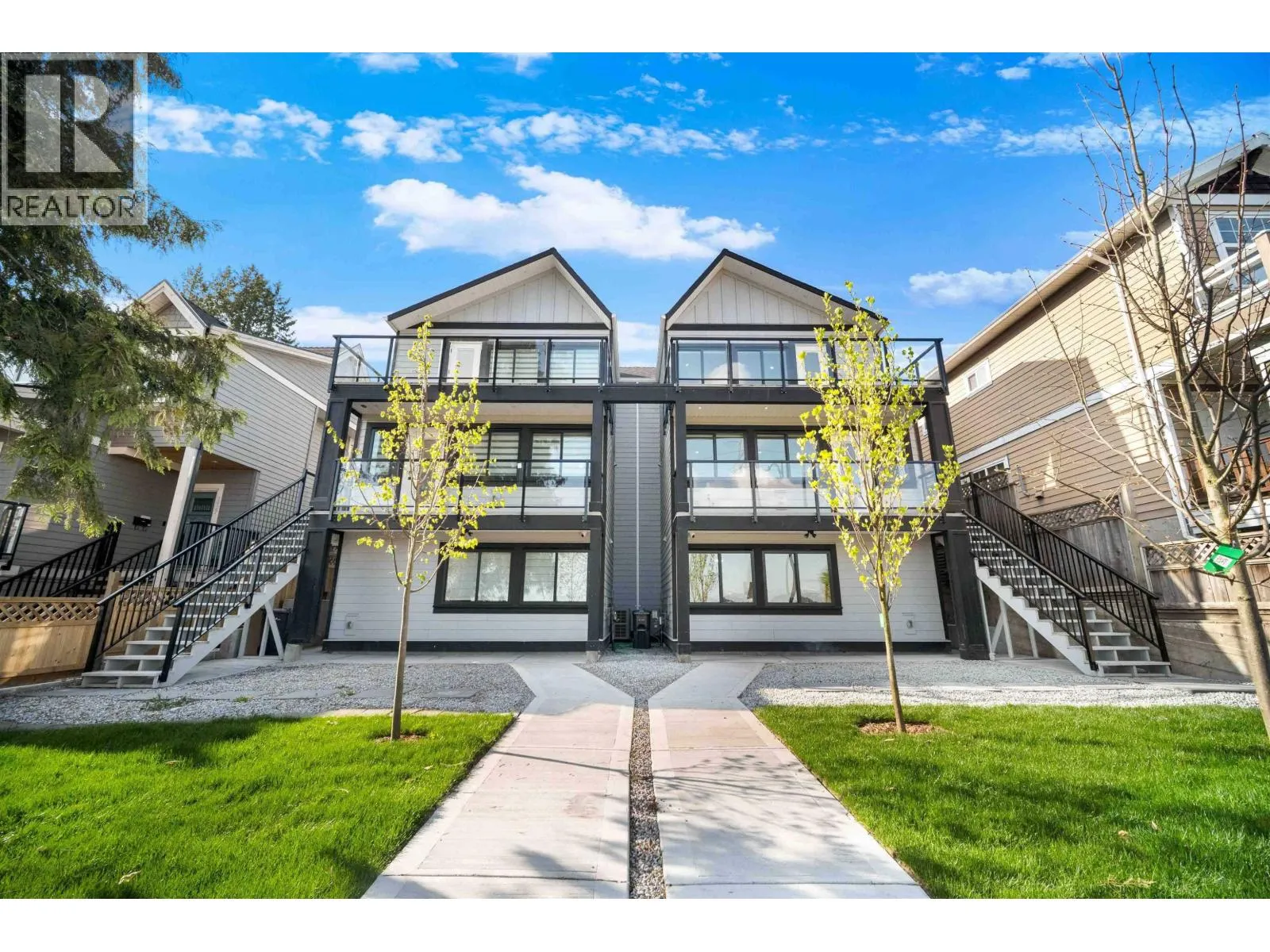 Duplex for rent: 1 1923 River Drive, New Westminster, British Columbia V3M 2B1