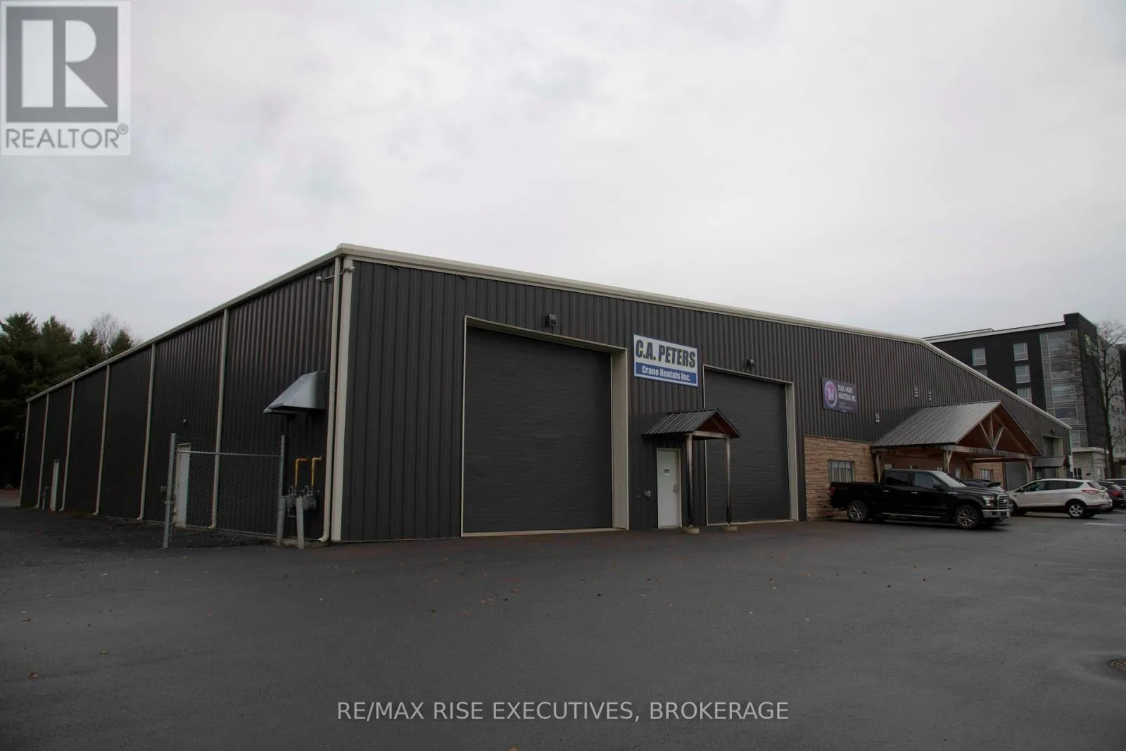 Warehouse for rent: 1 - 193 Resource Road, Kingston, Ontario K7P 2T3