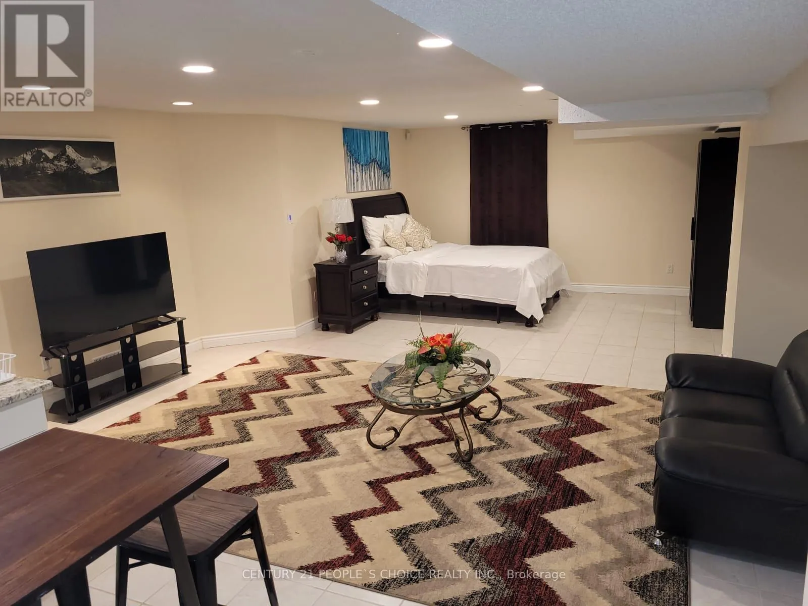 House for rent: #1 - 2 Saddler Avenue, Brampton, Ontario L6P 2C1