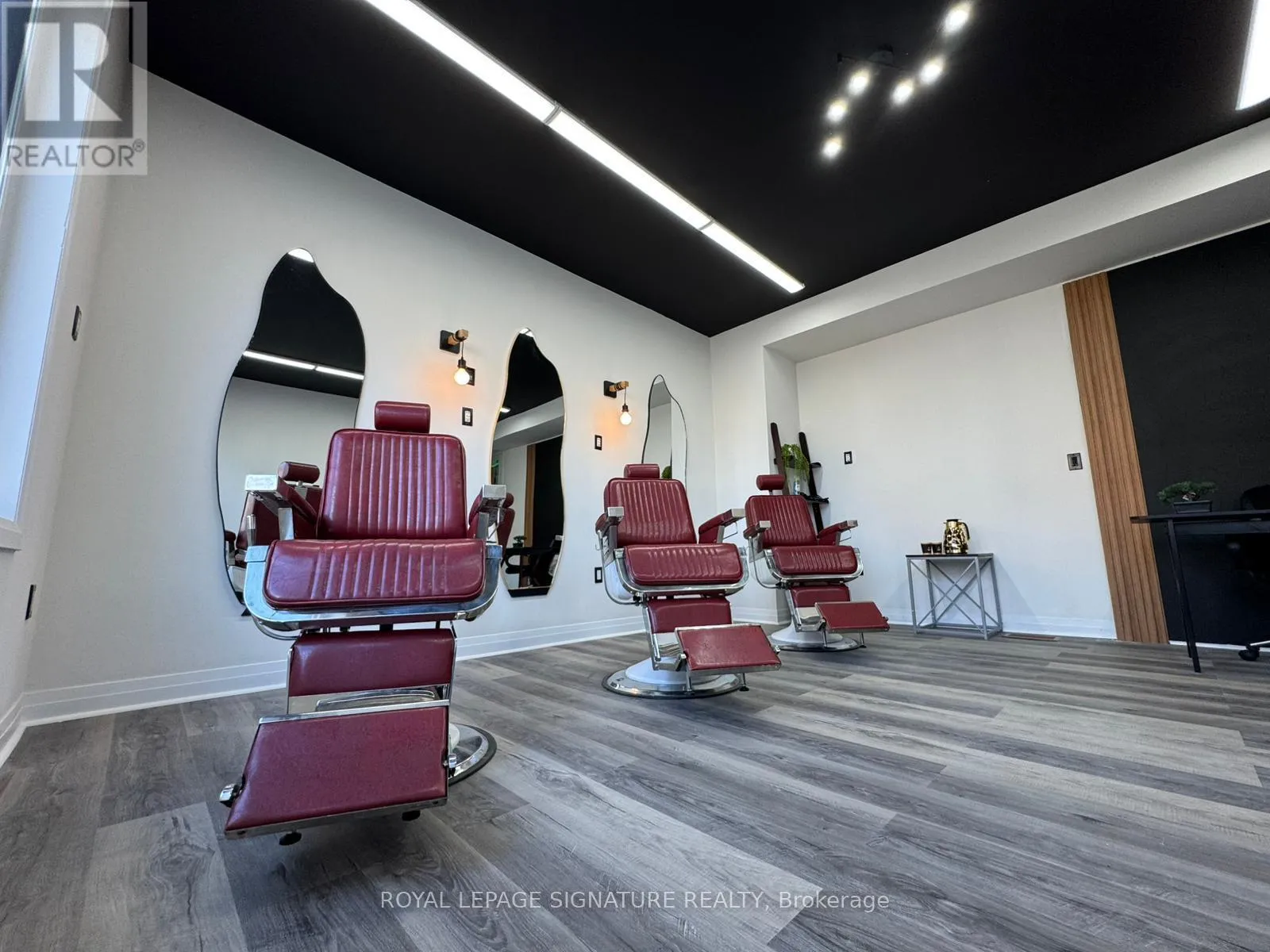 1 - 3336 Millicent Avenue, Oakville, Ontario L6H 7C5