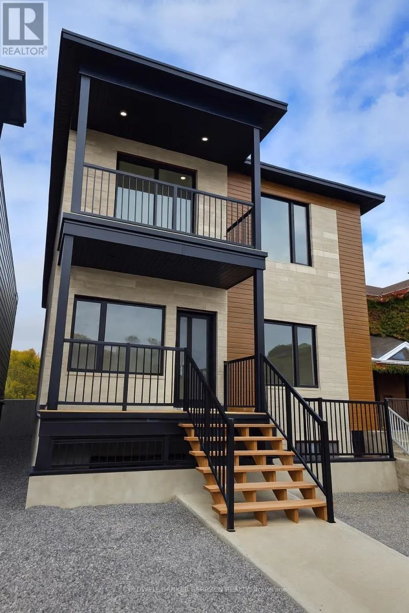 Other for rent: 1 - 353 Wilmont Avenue, Ottawa, Ontario K2A 0B2