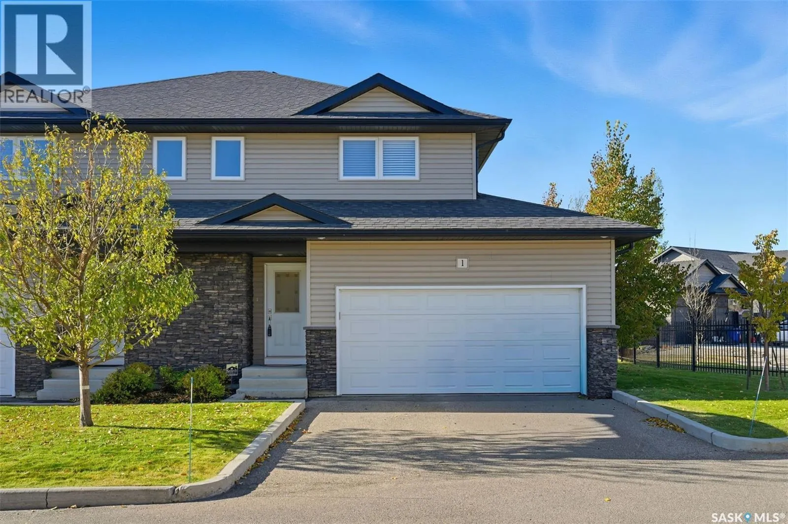 Row / Townhouse for rent: 1 365 Dawson Crescent, Saskatoon, Saskatchewan S7R 0L6