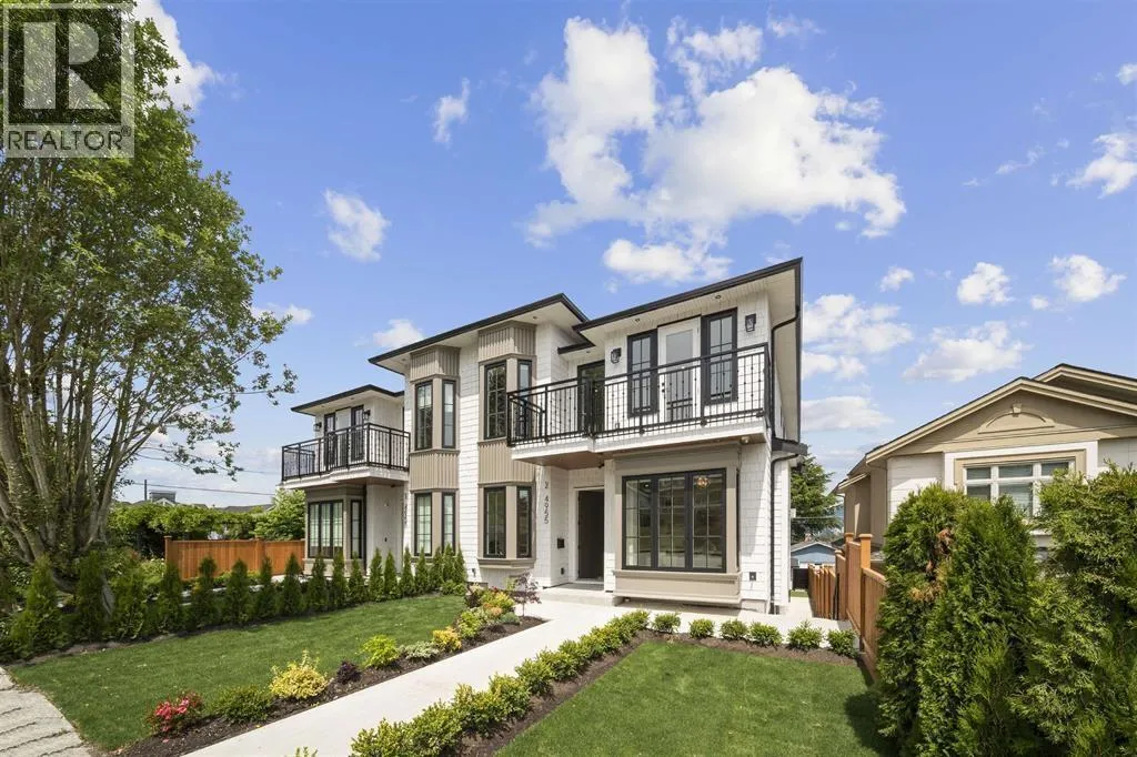 House for rent: 1 4955 Grafton Street, Burnaby, British Columbia V5H 1M5