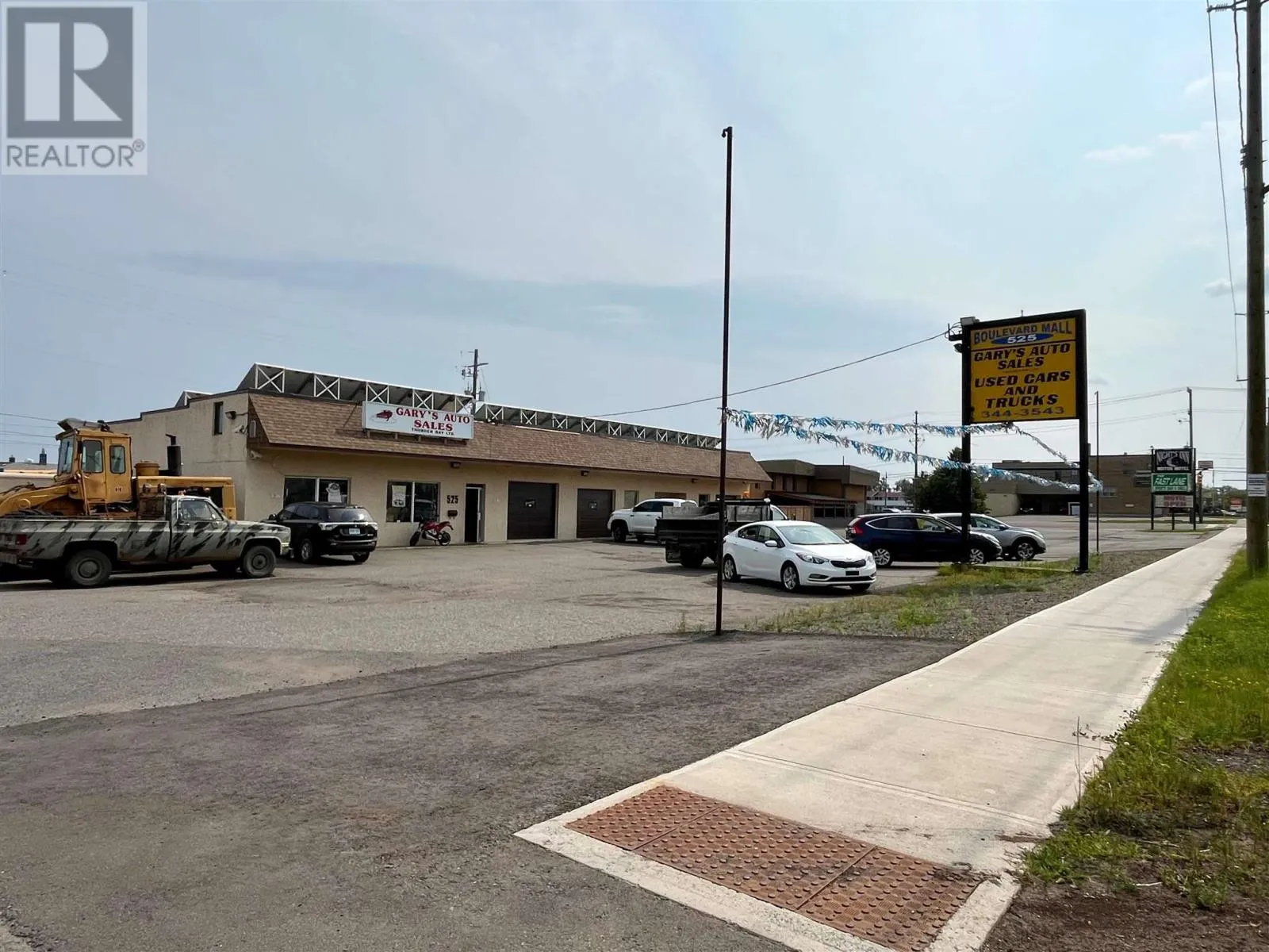 1 525 Cumberland St, Thunder Bay, Ontario P7A 4S2