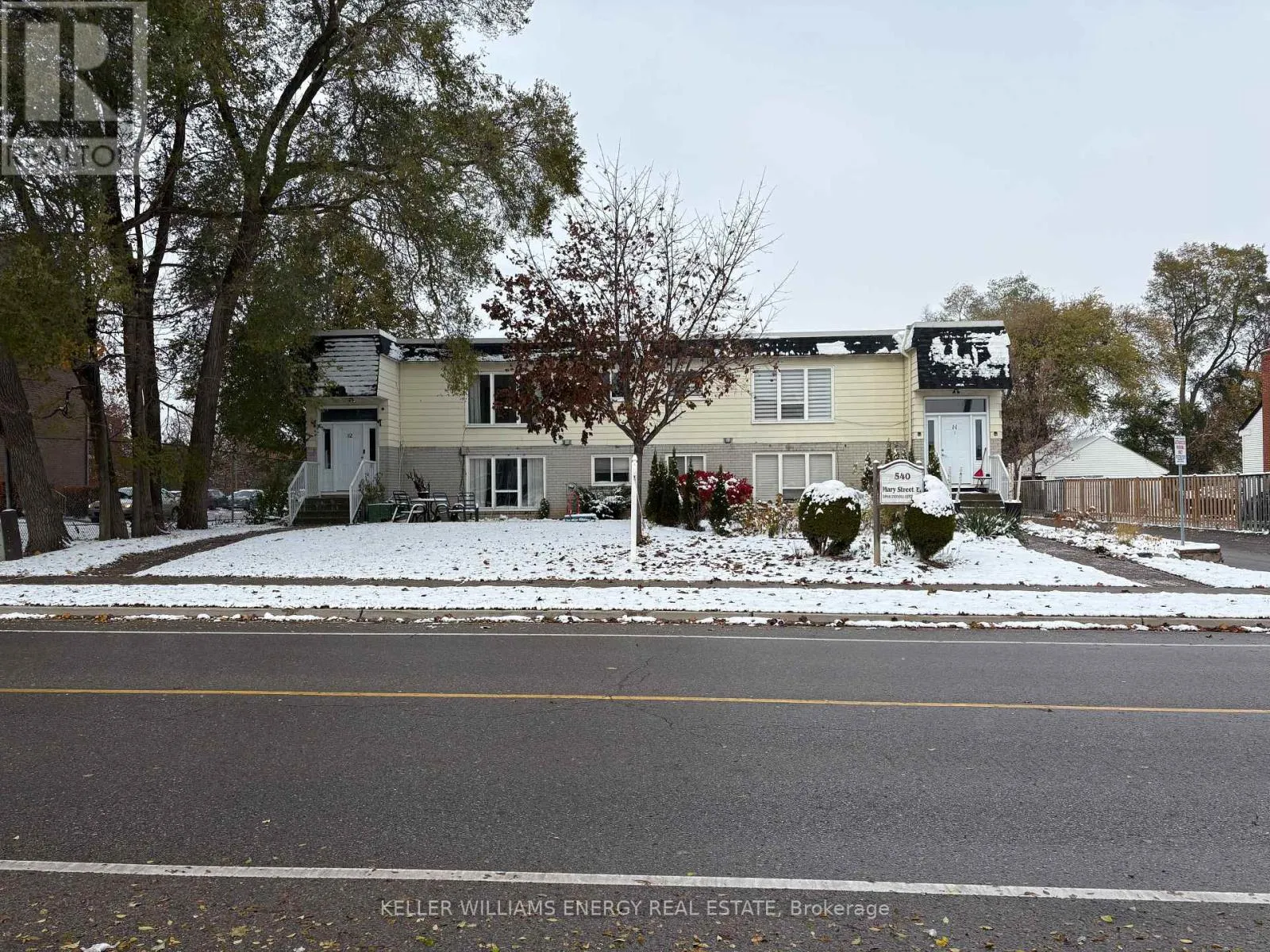 Row / Townhouse for rent: 1 - 540 Mary Street E, Whitby, Ontario L1N 2R1