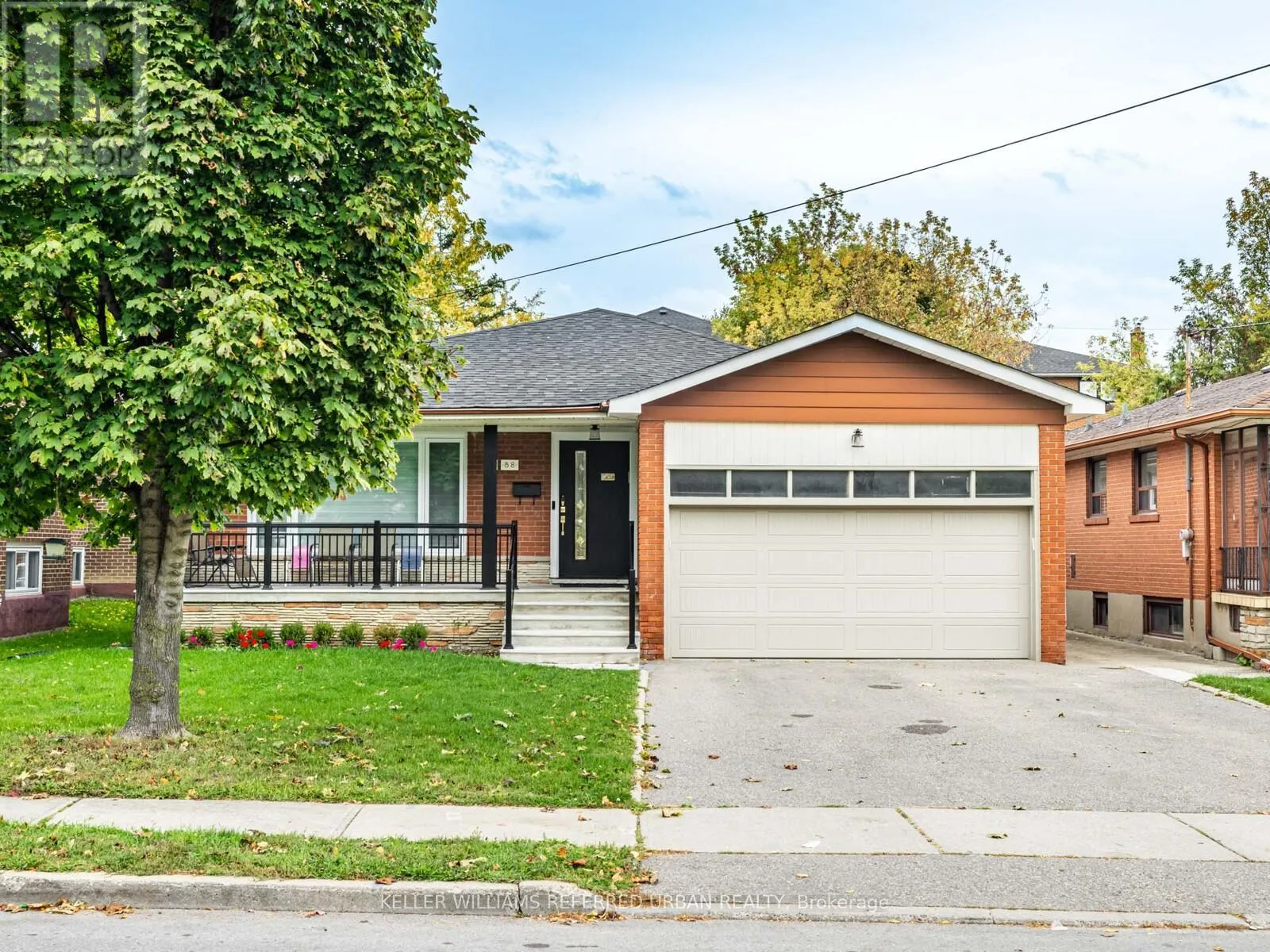 House for rent: 1 - 58 Ranee Avenue, Toronto, Ontario M6A 1M9