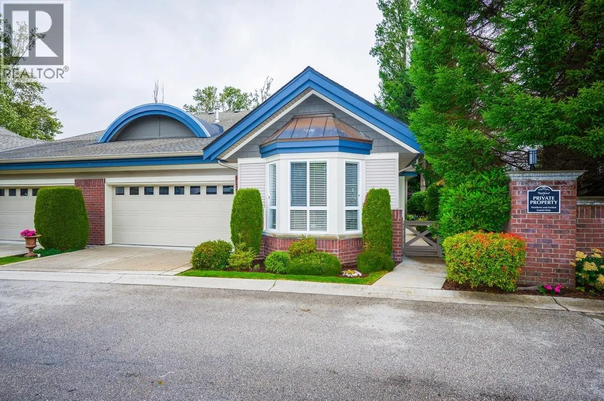 Row / Townhouse for rent: 1 6105 River Road, Delta, British Columbia V4K 5G5