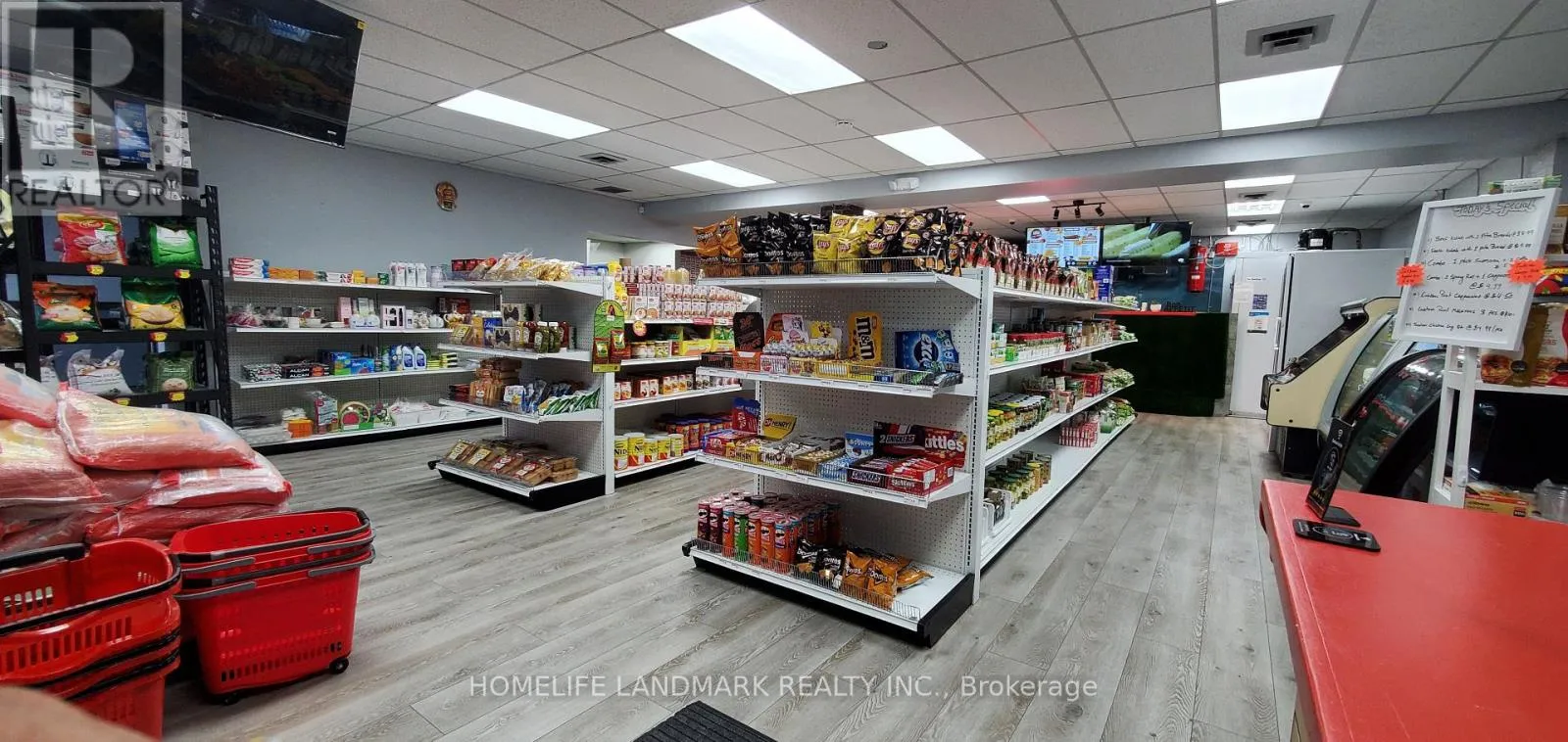 1 - 6710 Drummond Rd, Niagara Falls, Ontario L2G 4P1