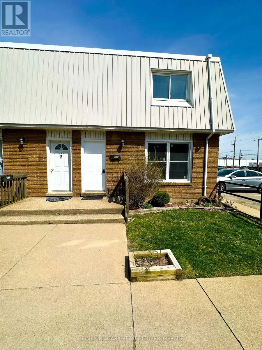 Row / Townhouse for rent: 1 - 71 Hagey Avenue, Fort Erie, Ontario L2A 1W5