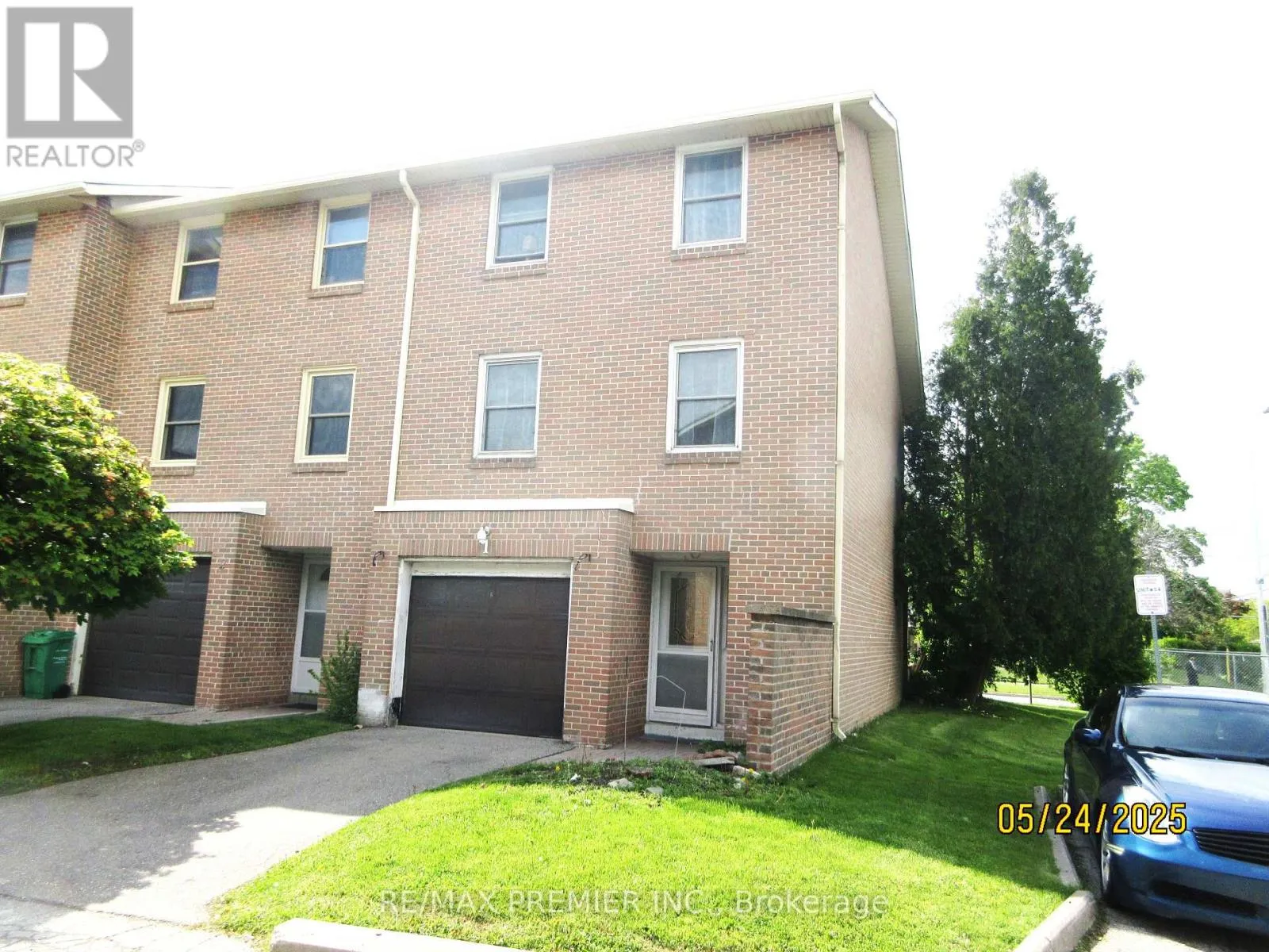 Row / Townhouse for rent: 1 - 7255 Dooley Drive, Mississauga, Ontario L4T 2S7