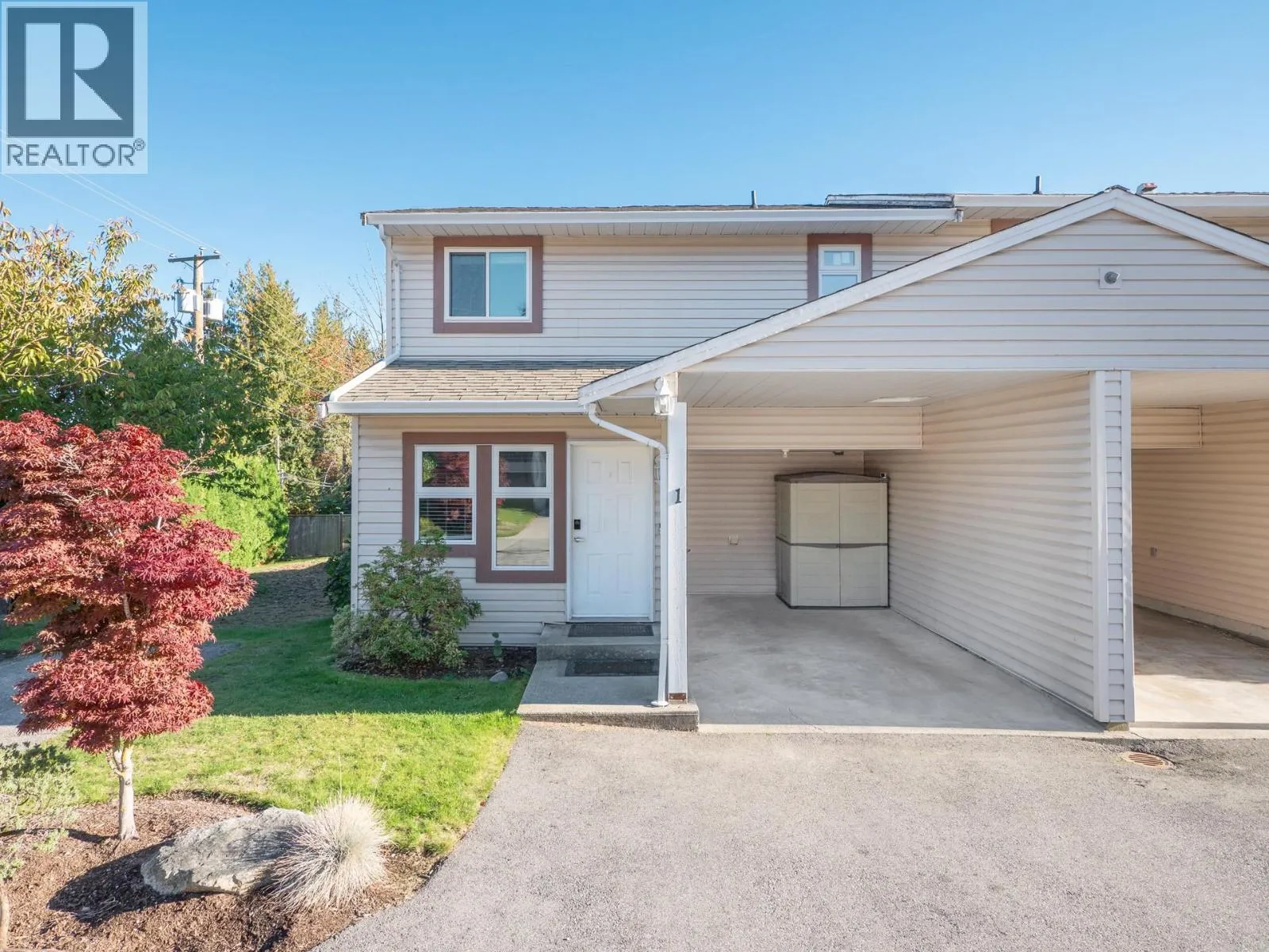 Row / Townhouse for rent: 1 765 School Road, Gibsons, British Columbia V0N 1V9