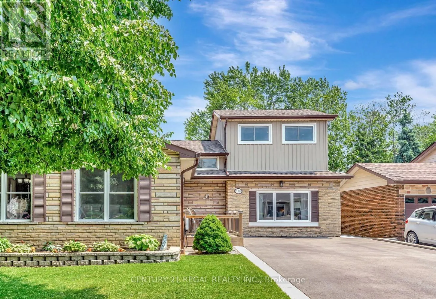 Duplex for rent: 1 - 770 Applewood Crescent, Milton, Ontario L9T 3C4