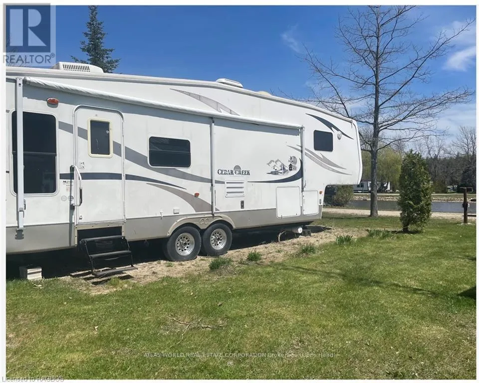 Mobile Home for rent: 1 - 9 Tamarac Road, Northern Bruce Peninsula, Ontario N0H 2R0