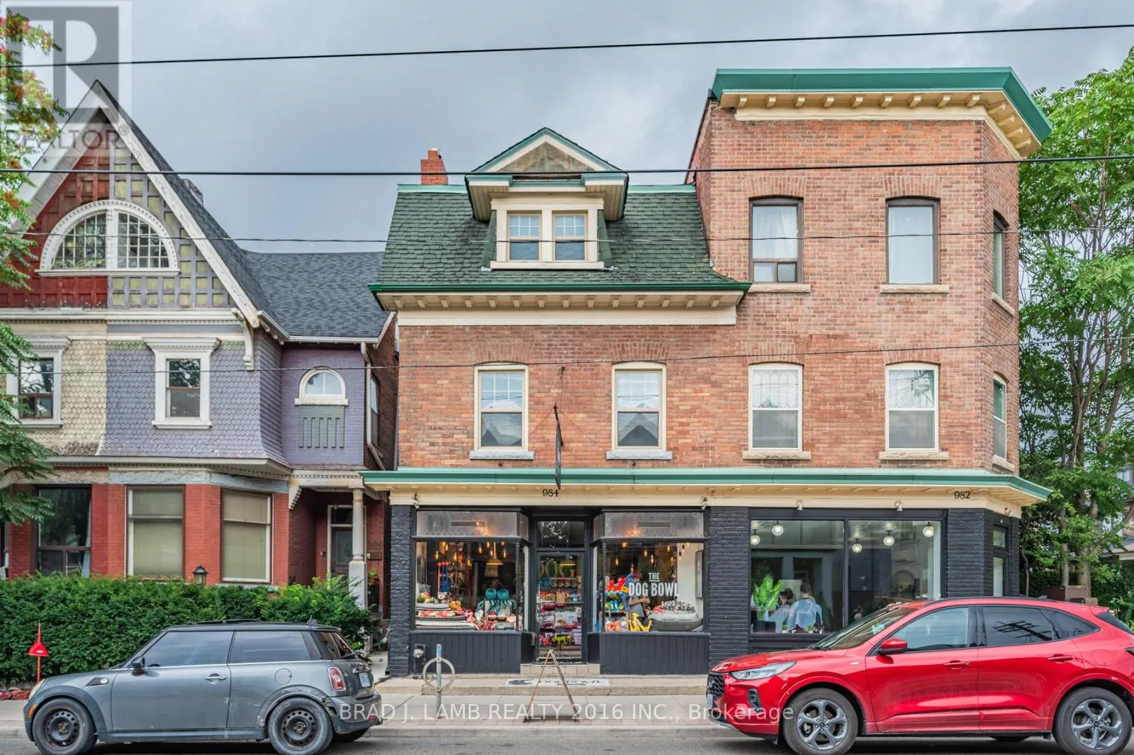 Residential Commercial Mix for rent: 1 - 984 Dundas Street W, Toronto, Ontario M6J 1W6