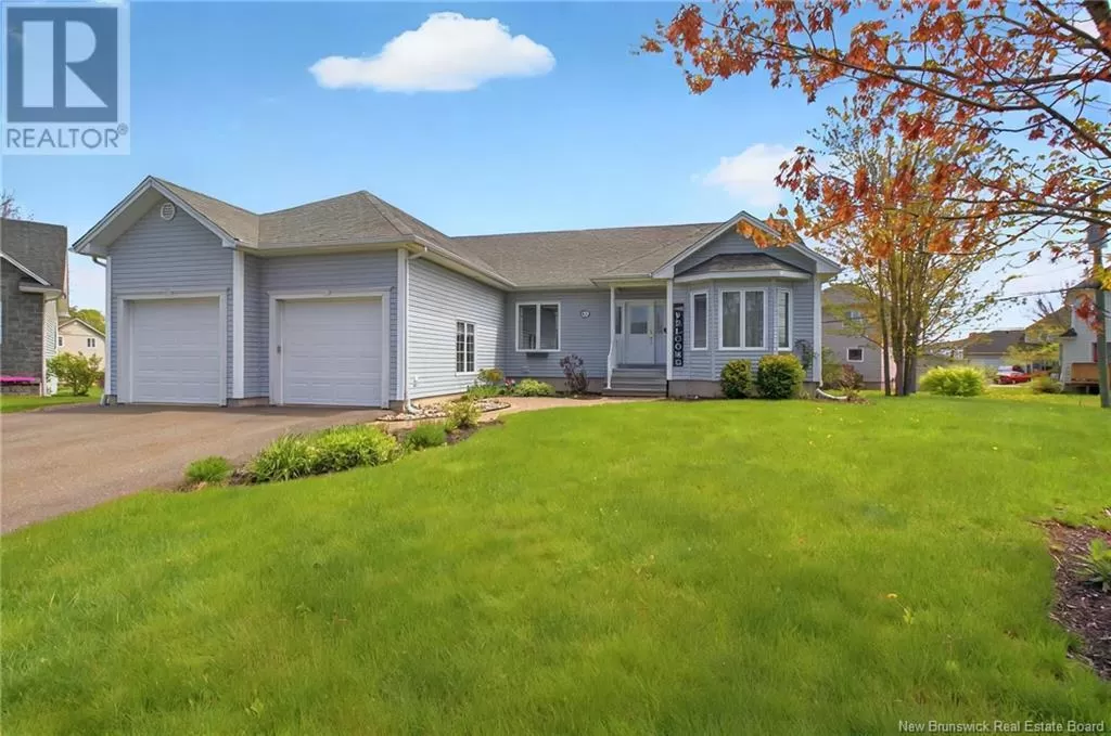 House for rent: 1 Acorn Court, Moncton, New Brunswick E1G 4X9