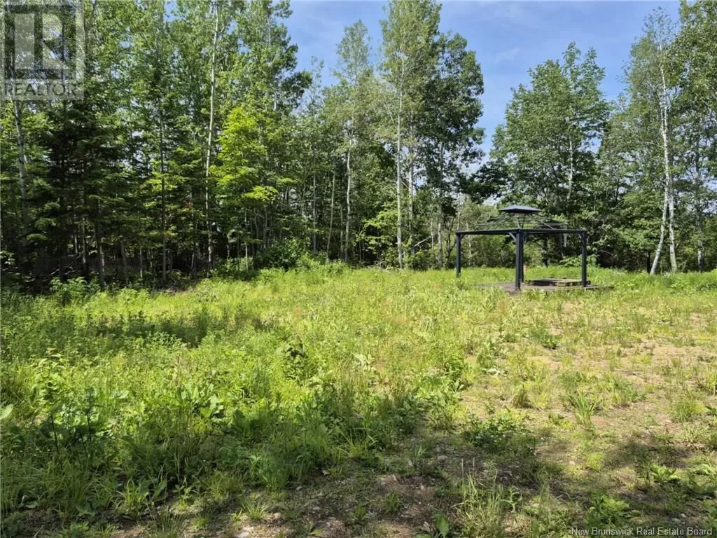 1 Acres Rue Amos, Sainte-Anne, New Brunswick E2A 7A5
