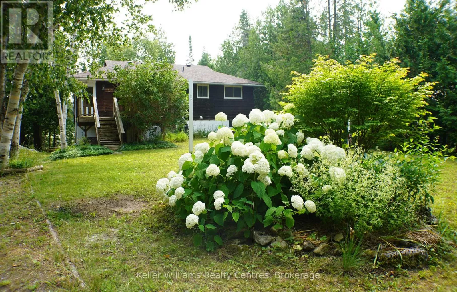 House for rent: 1 Cardinal Crescent, Northern Bruce Peninsula, Ontario N0H 1Z0