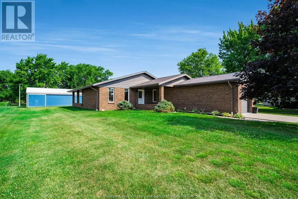 House for rent: 1 Circle Drive, Merlin, Ontario N0P 1W0