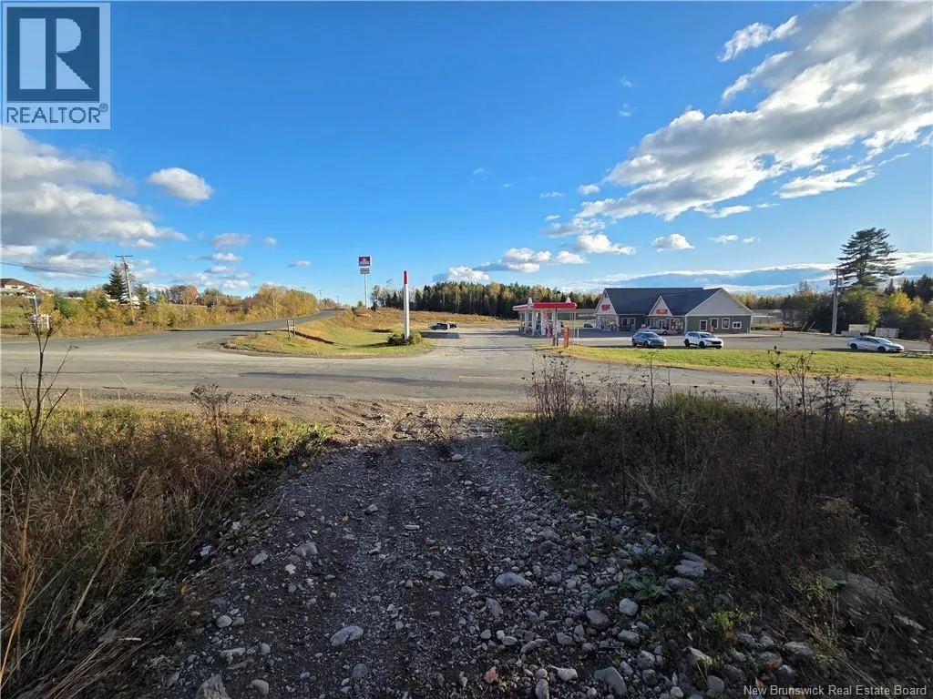 1 Connell Road, Woodstock, New Brunswick E7M 1K7