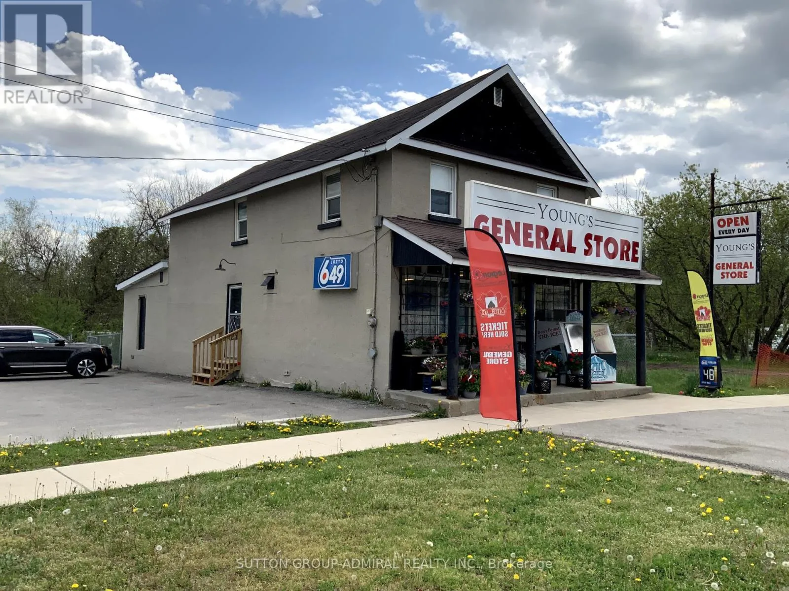 1 Cross Street, Essa, Ontario L0M 1B0