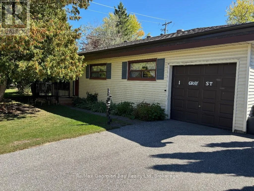 House for rent: 1 Gray Street, Severn, Ontario L0K 1E0