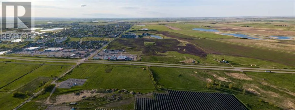 Commercial Mix for rent: 1 Highway 1, Strathmore, Alberta T1P 1K1