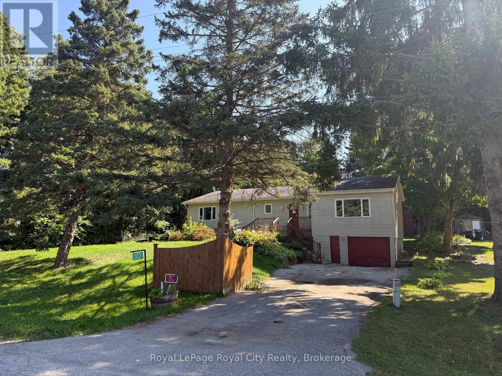 House for rent: 1 Kenneth Avenue, Erin, Ontario N0B 1T0