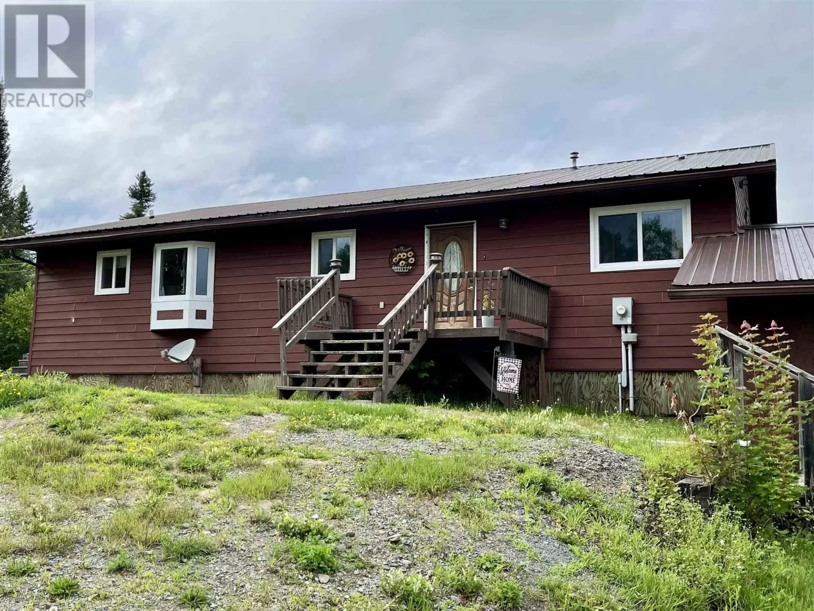 1 King St., Mine Centre, Ontario P0W 1H0