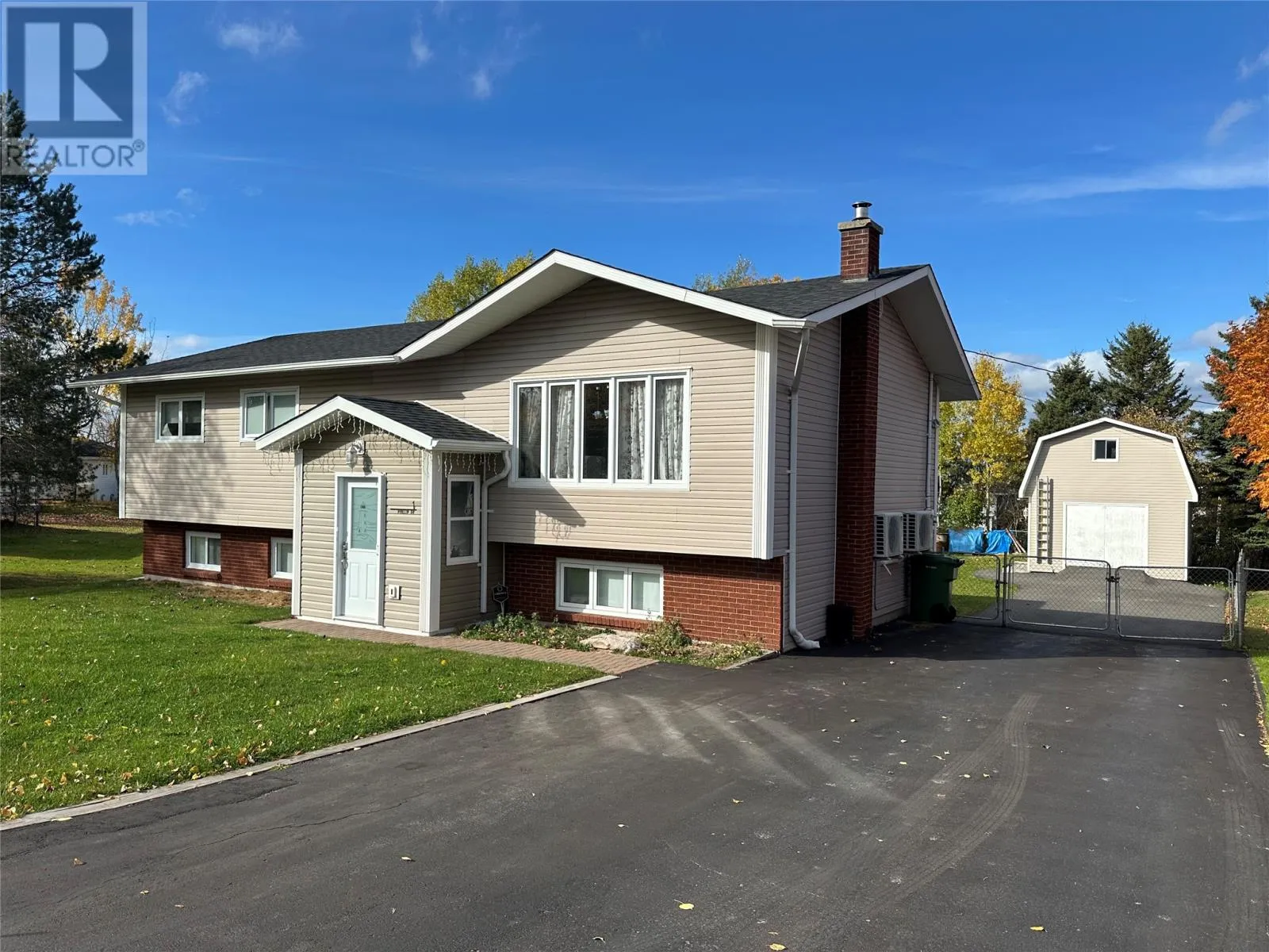 House for rent: 1 Phillip Drive, Deer Lake, Newfoundland & Labrador A8A 1Y7