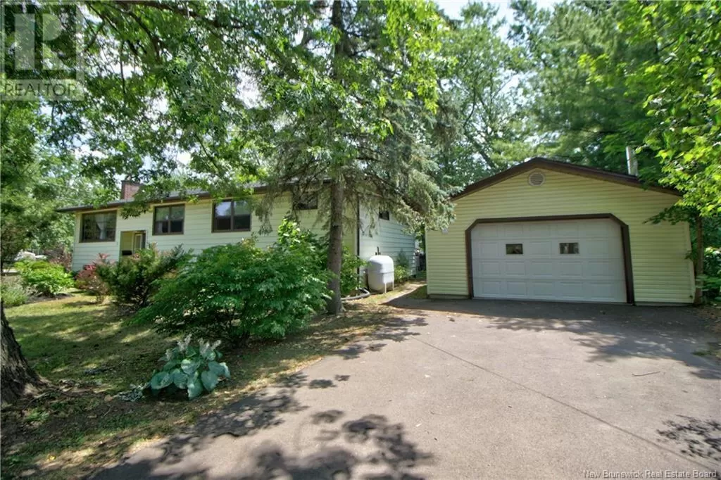 House for rent: 1 Pitt Street, Riverview, New Brunswick E1B 2Y9