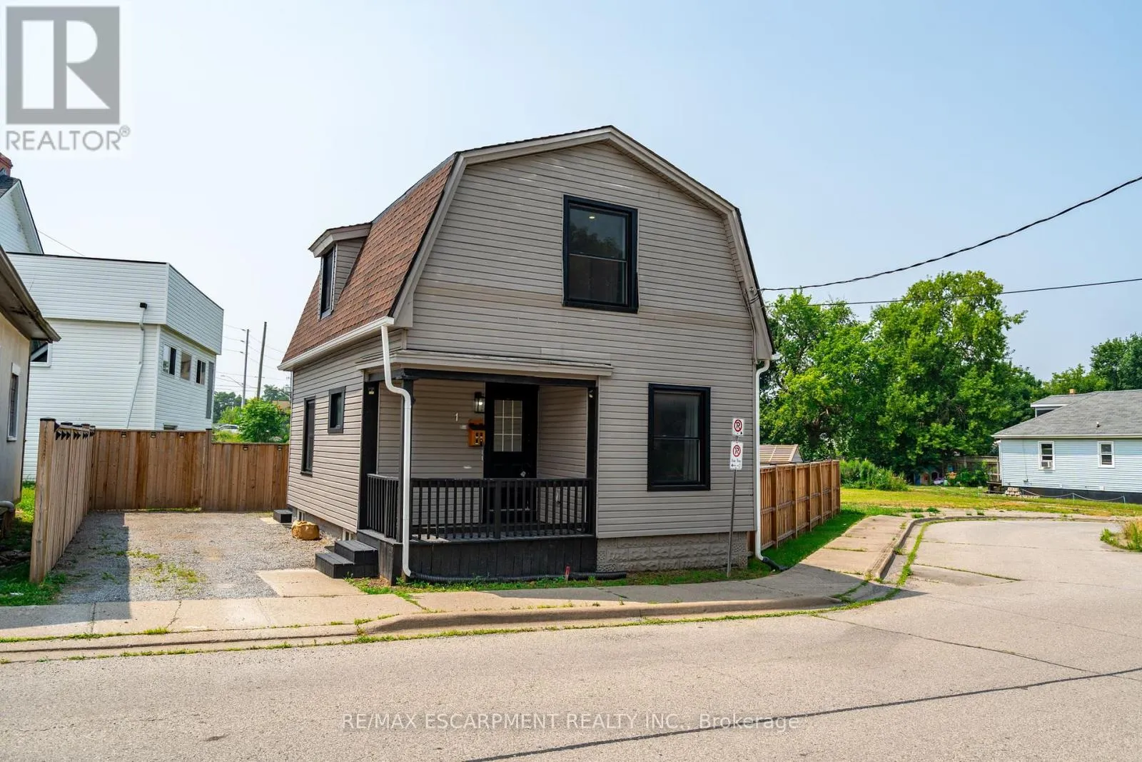 House for rent: 1 Prince Street, St. Catharines, Ontario L2R 3X6