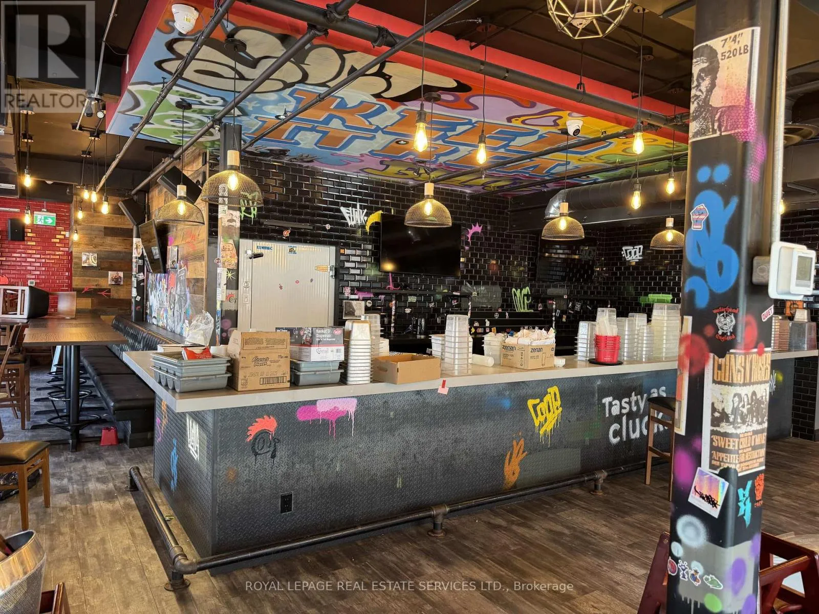 1 Queen Street N, Kitchener, Ontario N2H 2G7