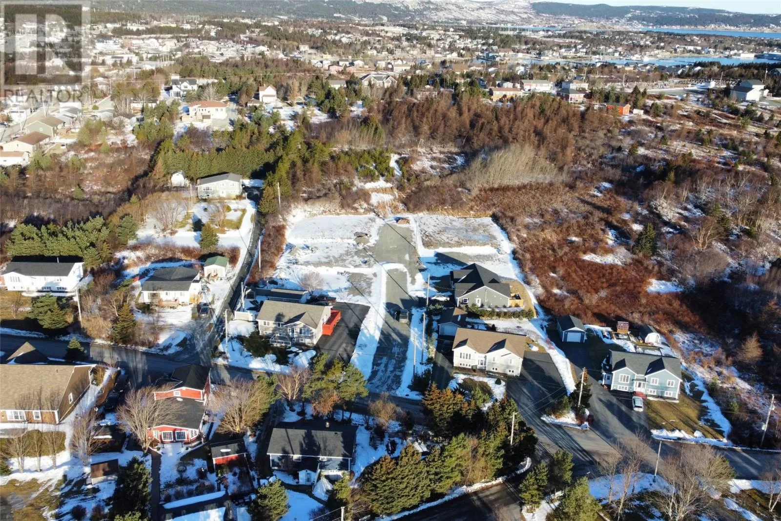 1 Southside Place, Bay Roberts, Newfoundland & Labrador A0A 1G0