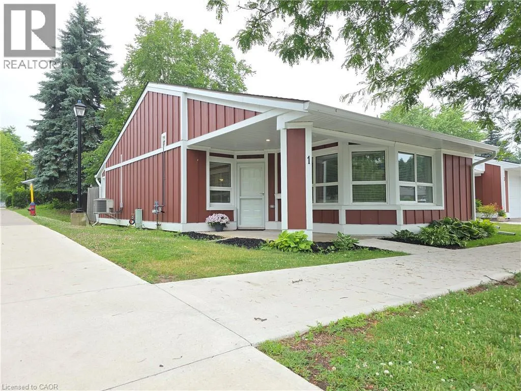 Row / Townhouse for rent: 1 Szollosy Circle, Hamilton, Ontario L9B 1T8