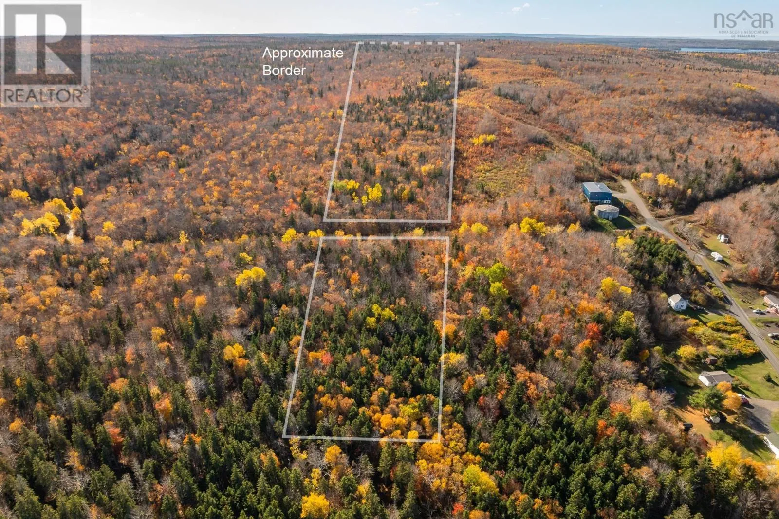 1 Tracadie Road, Mulgrave, Nova Scotia B0E 2G0