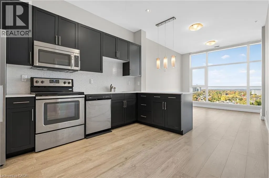 Apartment for rent: 1 Victoria Street S Unit# 1804, Kitchener, Ontario N2G 0B5